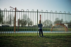 Read more about the article Pool Safety: Choosing the Right Fence for Your Pool Area