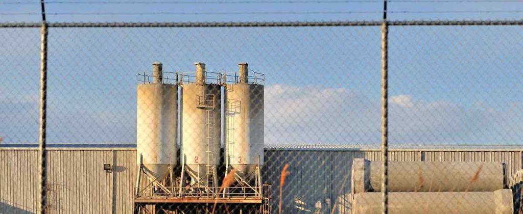 chain link fence industrial